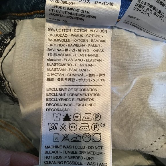 Levi’s Premium Distressed High Rise Button Fly Wedgie Jeans - Picture 10 of 11